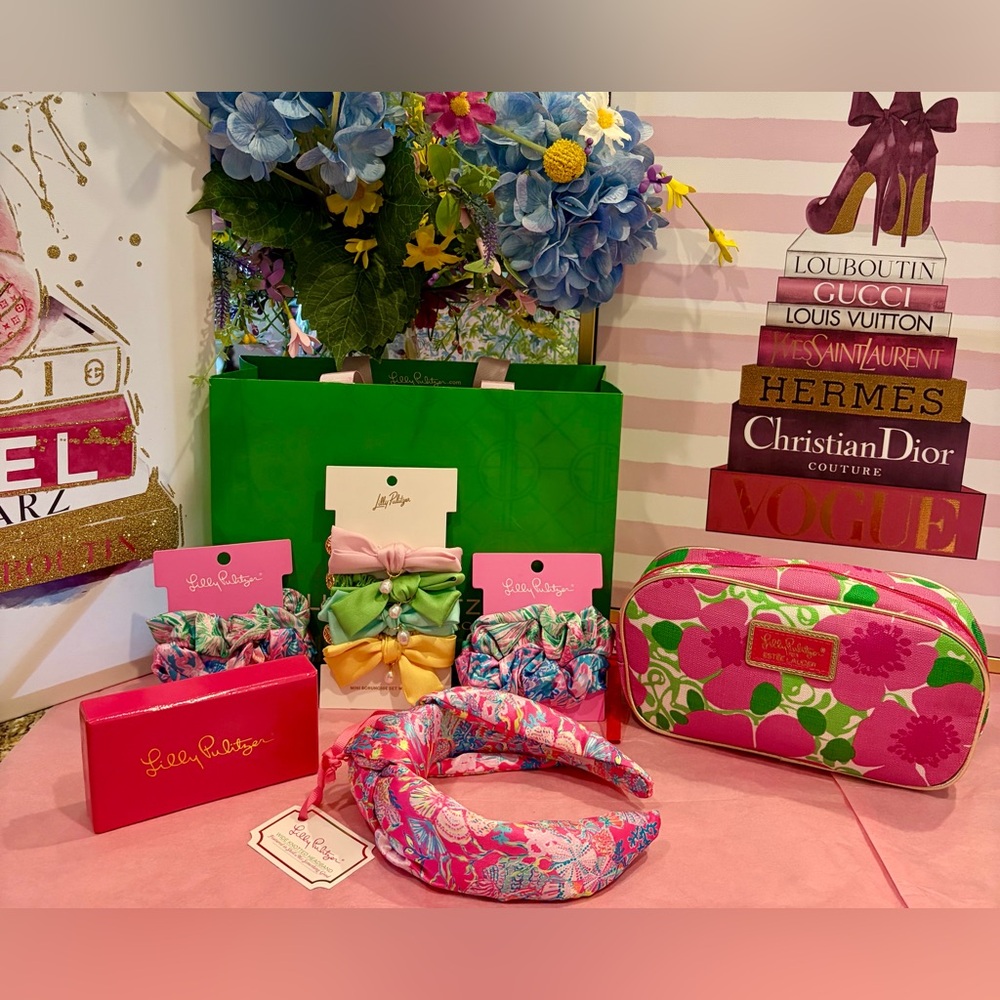 NWT LILLY PULITZER Pink/Multi Floral Headband/4 Scrunchies/Cosmetic Bag/2 Soaps